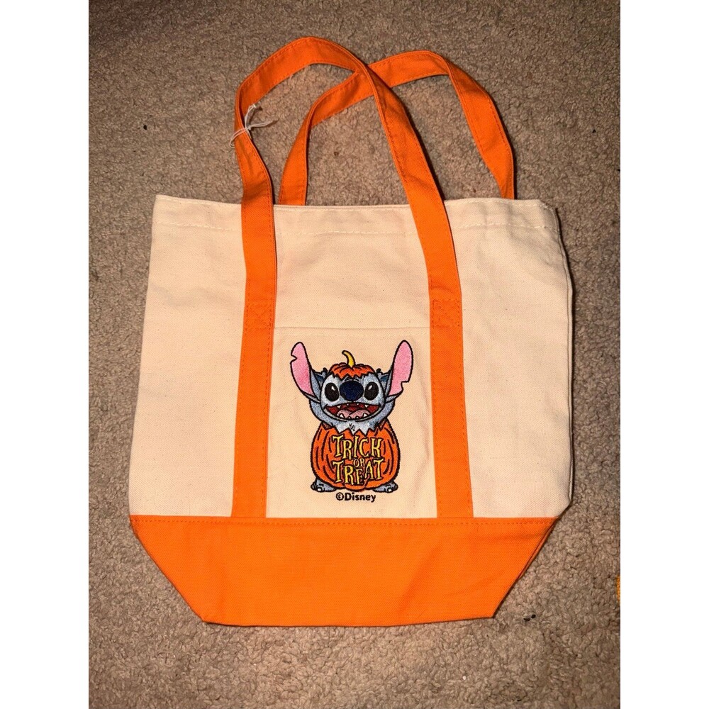 Disney Cast Member Exclusive Stitch embroidered  Trick or Treat Tote Halloween